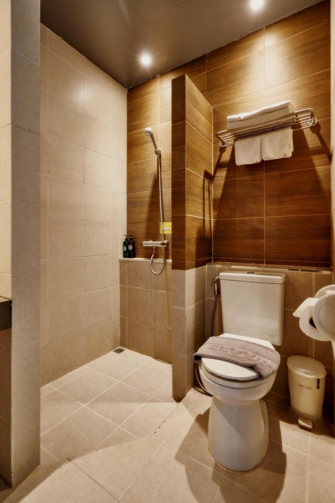 H Hotel Phrasing Chiang Mai Exterior photo