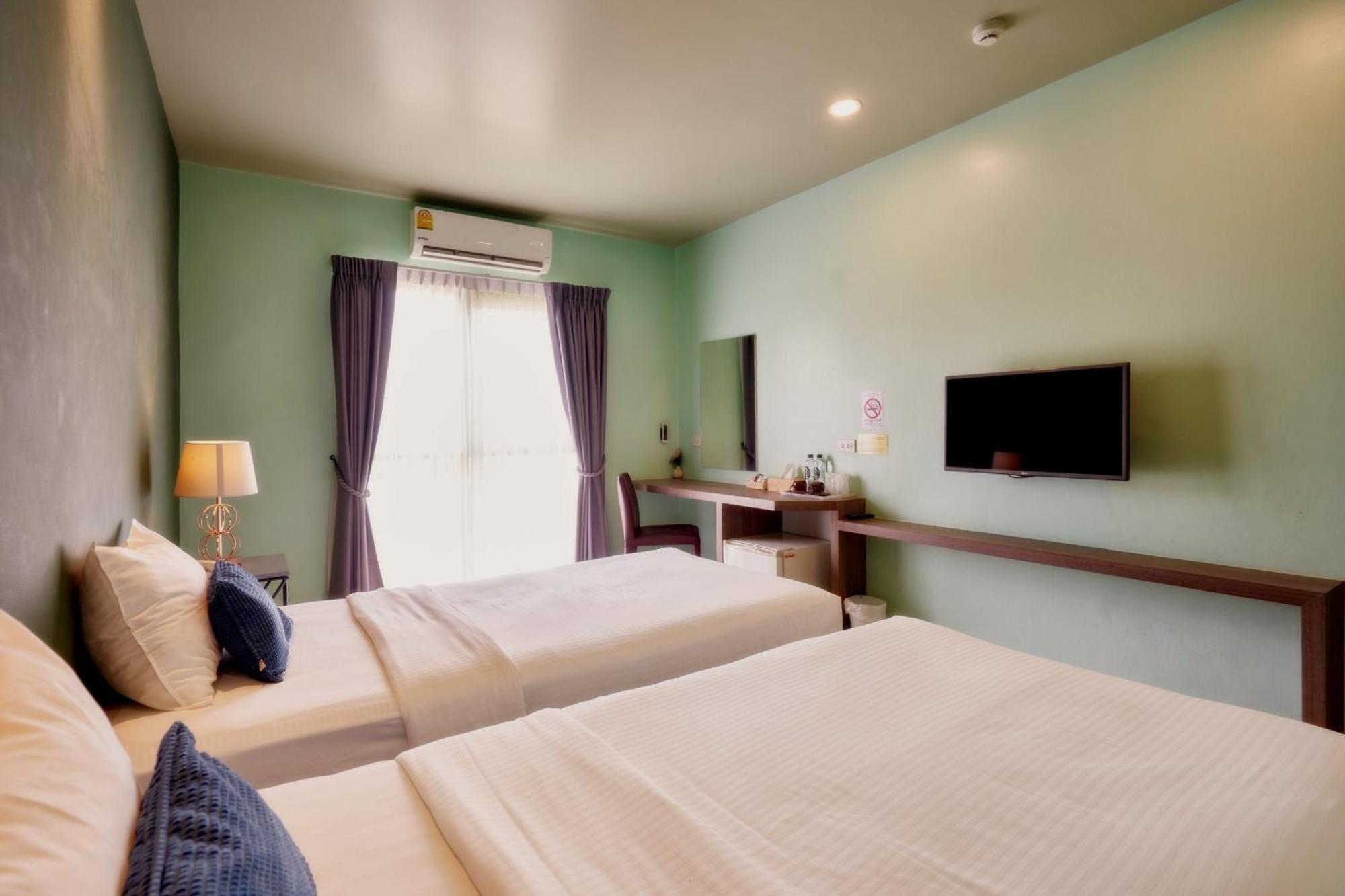H Hotel Phrasing Chiang Mai Exterior photo